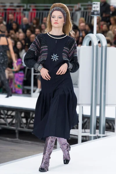Look 67